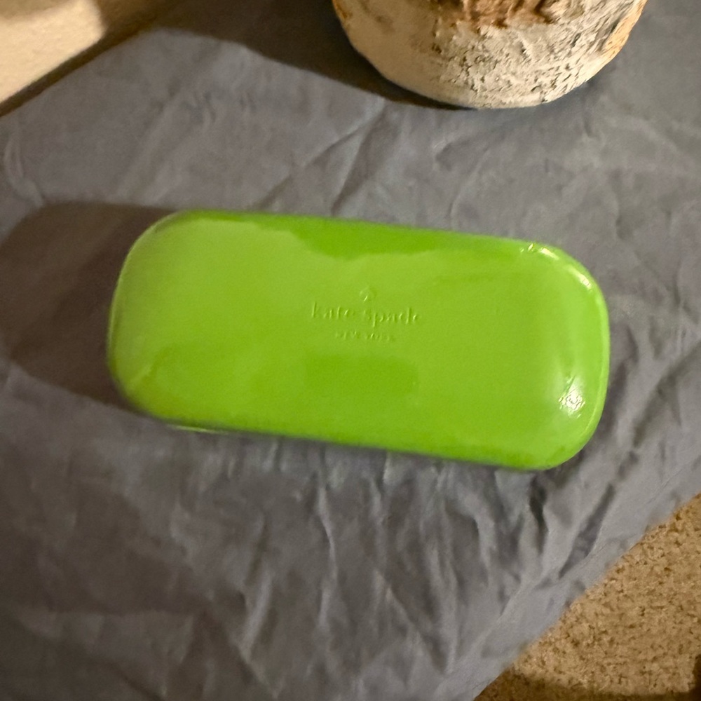 Kate Spade Vibrant Green Eyewear Case